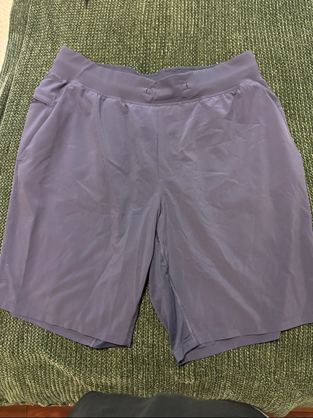 Men’s Lululemon shorts- size large